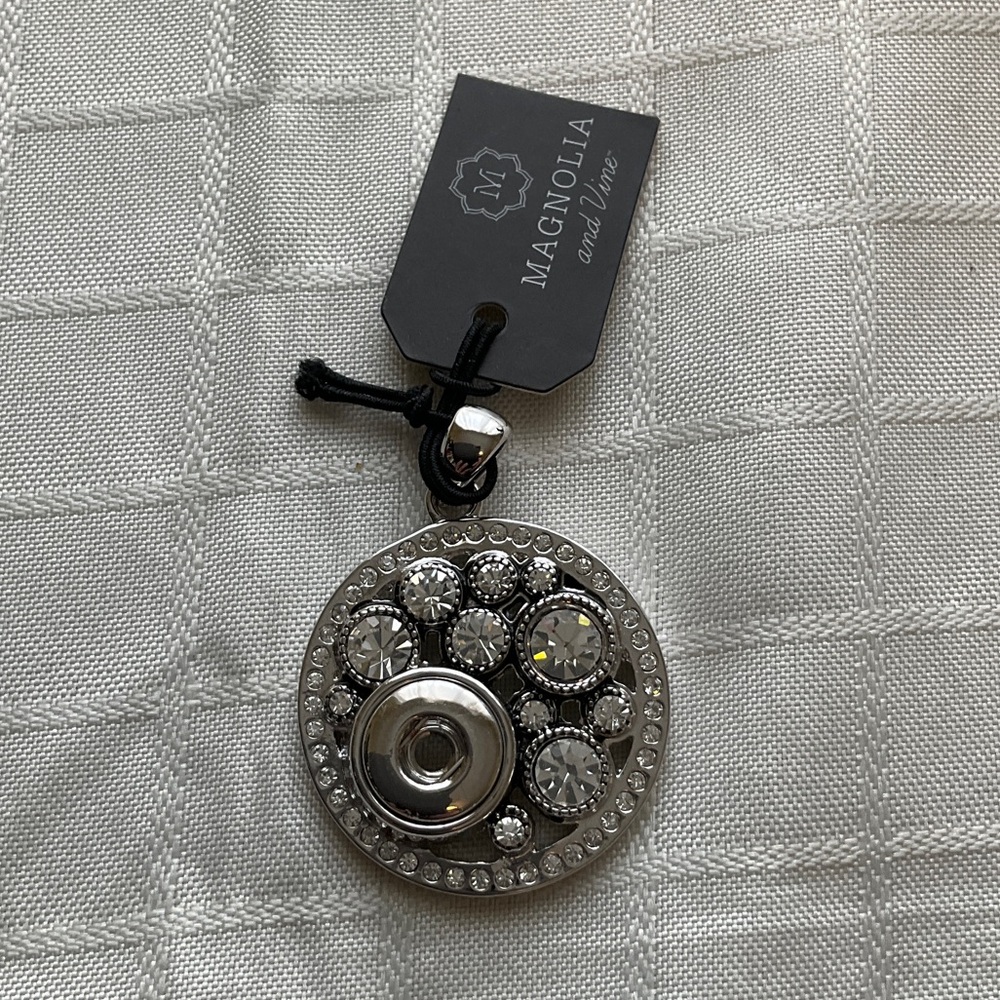 Magnolia and Vine Silver Crystal Pendant